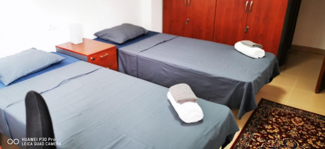 Bed and breakfast Vivienda Vacacional Compartida Radazul Extérieur photo