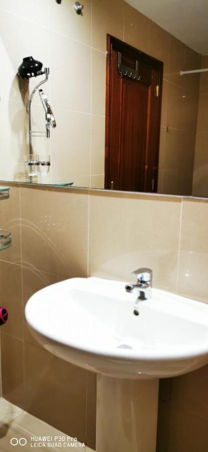 Bed and breakfast Vivienda Vacacional Compartida Radazul Extérieur photo