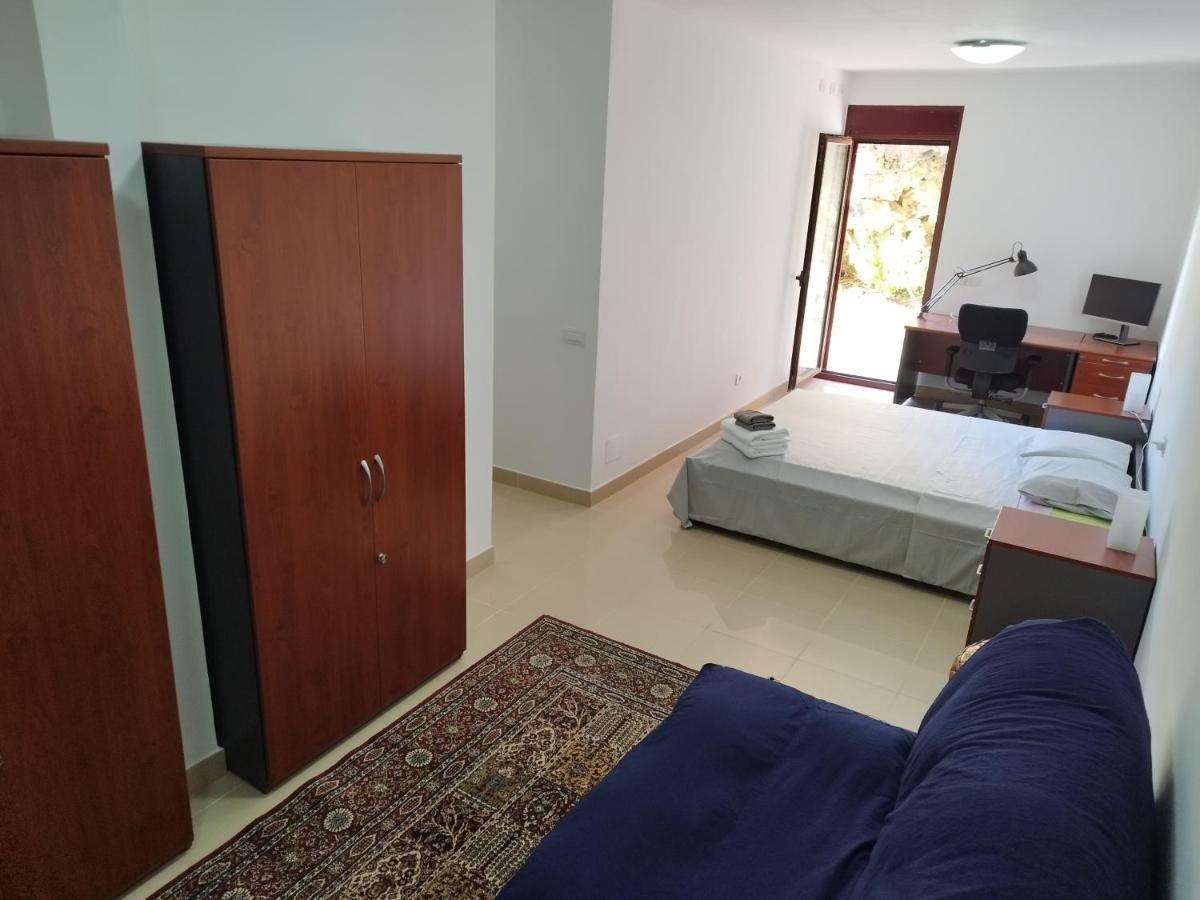 Bed and breakfast Vivienda Vacacional Compartida Radazul Extérieur photo