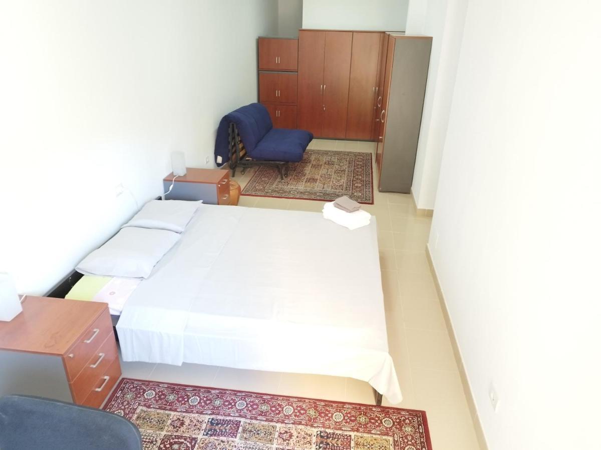 Bed and breakfast Vivienda Vacacional Compartida Radazul Extérieur photo