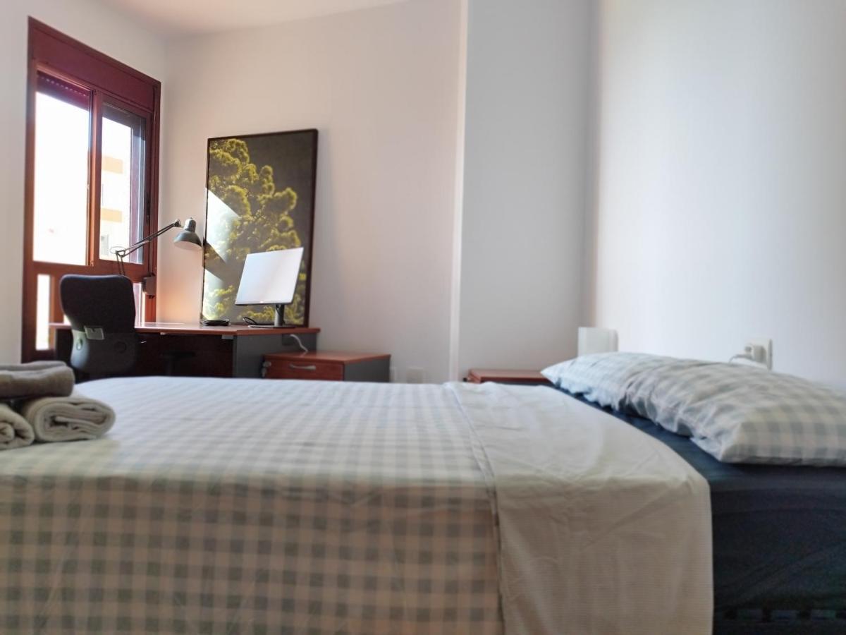 Bed and breakfast Vivienda Vacacional Compartida Radazul Extérieur photo
